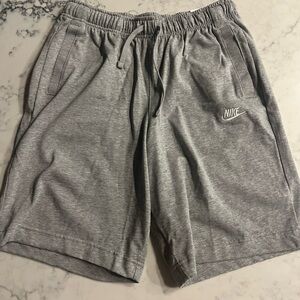 New Nike Shorts Mens Gray Medium Knee Length BV2772-063 Drawstring Athletic